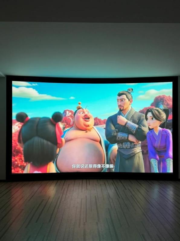 7 Pro3600流明高亮度白天观影毫无压力pg电子试玩平台618客厅投影仪选择当贝F(图1)